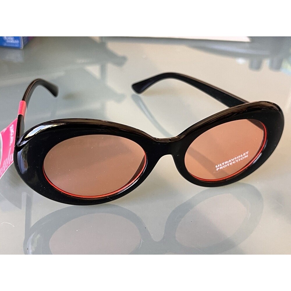 Sunglasses Vintage Style Black Red Interior BNWT + white soft case